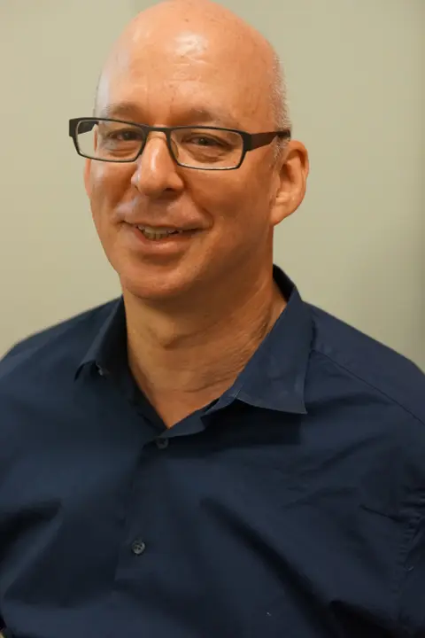 The New Mechanics of Independence with Mark Elzweig
