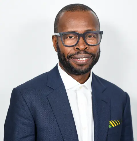 052 - What Black Climate Advocacy and Leadership Can Teach Philanthropy, with Mide Akerewusi