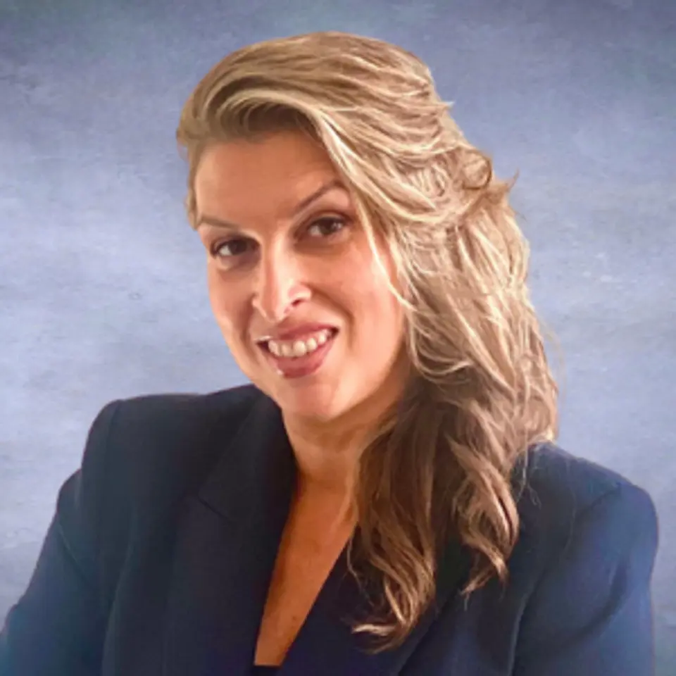 Liz Pol 300x300.png
