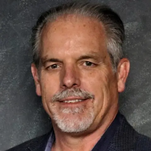 How to Sell to a Generation that Won’t Answer Your Calls, with Damon Pistulka-EP 239