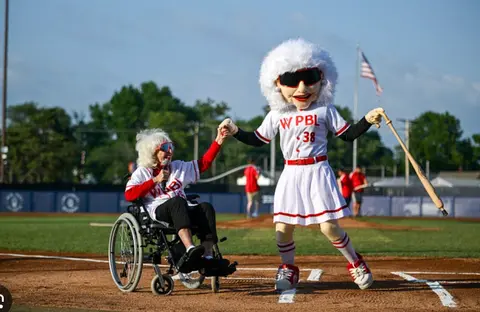It's Time for Women's Baseball!
