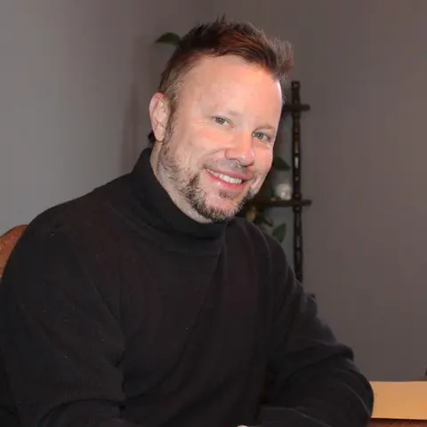 Close Up Radio Spotlights Brian Horner of Kid Innovation College