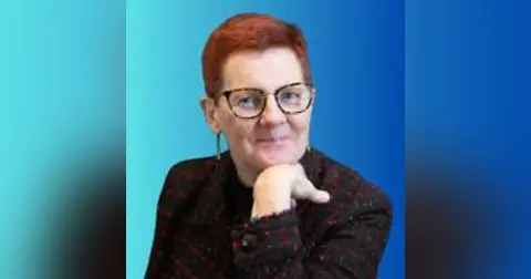Part 2: Close Up Radio Welcomes Back Coach, Author, Speaker, and Empowering Woman Ruth Pearce