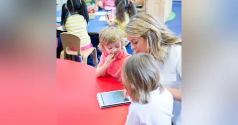 Optimizing AAC Implementation in Schools: Barriers and Solutions