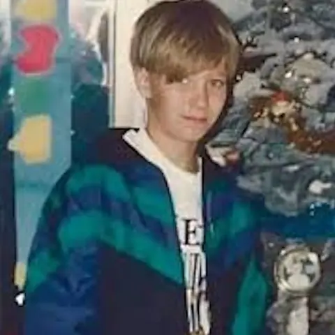 Chapter 128: A Stranger Came Home-The Disappearance of Nicholas Barclay
