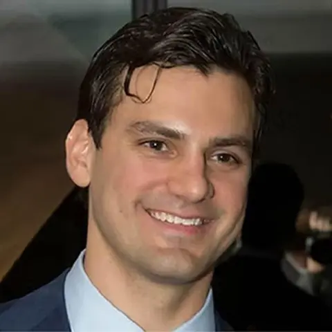 Close Up Radio Spotlights Personal Trainer Paul Medina of Capital Energy Training