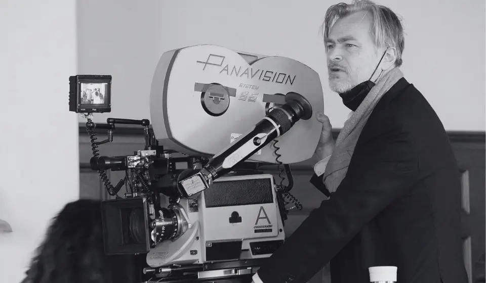 Christopher Nolan on set