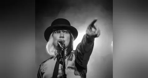Rock On Esther Crow