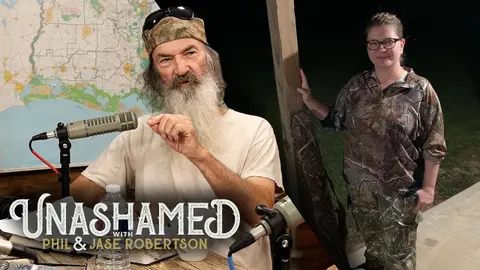 Ep 366 | Phil's Theory That Women Who Hunt Will Save America & an Unusual Opinion on Phil's Health
