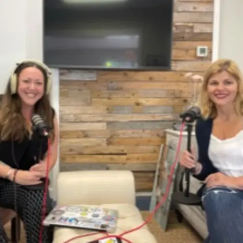 Denise Pressman of Fleeting Moments Photography on "3-Minutes" hosted by Stephanie Viva