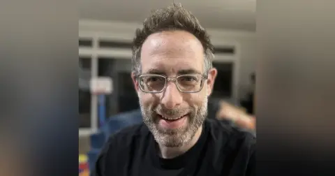 How to Persuade Anyone Before You Even Speak-EP 253