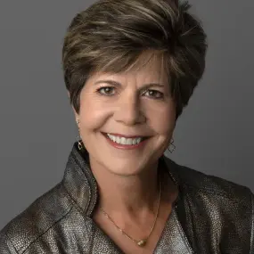 Suzanne Giesemann Profile Photo