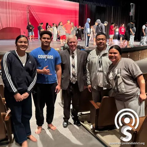 Episode 292: Students Share Traditions and Talent in “People of the Pacific” Class