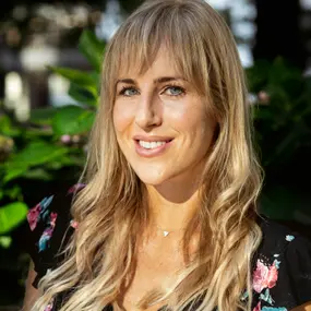 Megan Bruneau Profile Photo