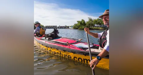 #162 - Four Years, One Canoe, One Happy Dog: The North American Odyssey of Jennifer Gosselin & Pierre Pepin