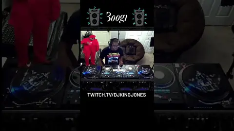 Live 8pm eastern every Tuesday & Thursday #dj #remix #hiphop #mashup