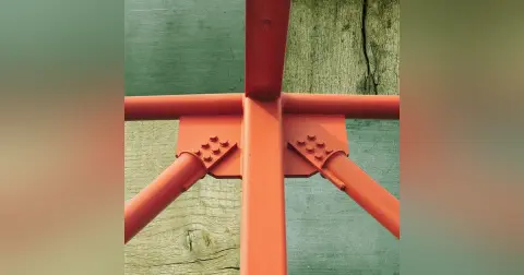 Audio Article: Timber or steel?
