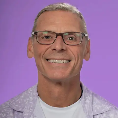 Part 2: Close Up Radio Welcomes Back Pranic Healer Gary Smith of Grateful Violet