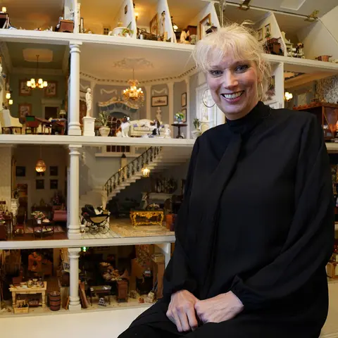 Dolls House Grand Designs
