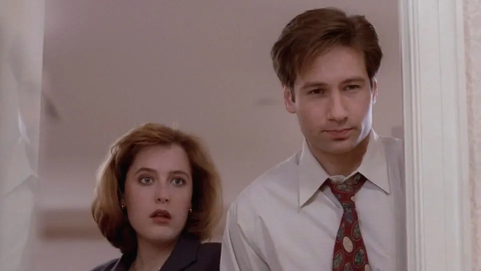 The Ultimate Guide to The X-Files Season 1 The Ultimate Guide to The X-Files Season 1