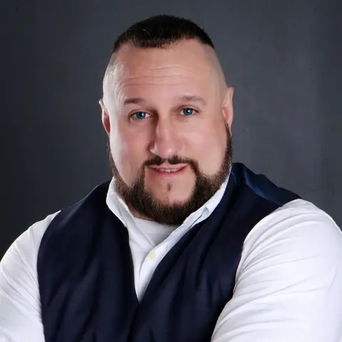 Close Up Radio Spotlights Craig Geisler of Cherrywood Enterprises