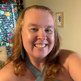 Holly Owens Profile Photo