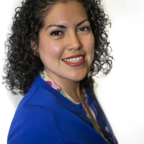 Elizabeth Estrada Profile Photo