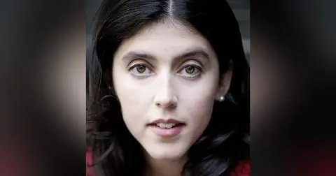 103: Alison Klayman on Steve Bannon in “The Brink”