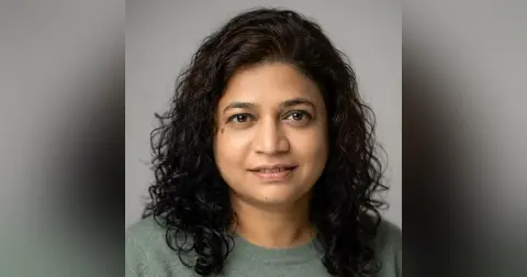 Close Up Radio Spotlights Artist Shubhada Zunjarwad of Art ‘n Fun with Shubhs