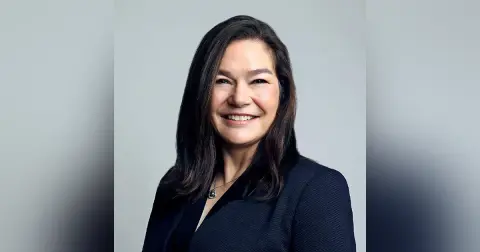 Close Up Radio Spotlights Top Immigration Attorney Julie Aponte of J. Aponte & Associates
