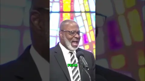 He Was an F Student—Then God Told Him to Speak