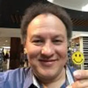 Alex Zaharov-Reutt Profile Photo