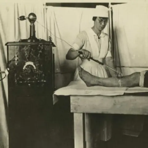 Clive De Carle | Tesla’s Healing Device, The Secret Health Club, & Urine Therapy