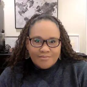 Violet Dennis Profile Photo