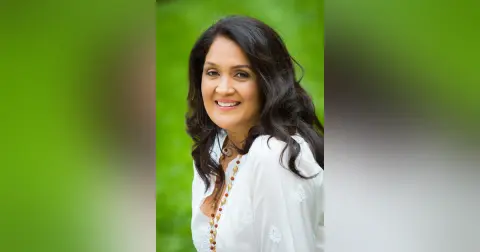 Daily Distance #49: Ayurveda Expert Dr. Avanti Kumar Singh On Harnessing Your Inhale and Exhale