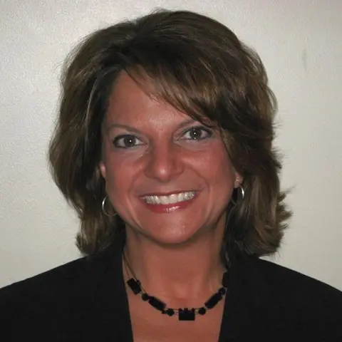 Close Up Radio Spotlights Dr. Pamela M. Cipriano of The Practice of Health and Wellness
