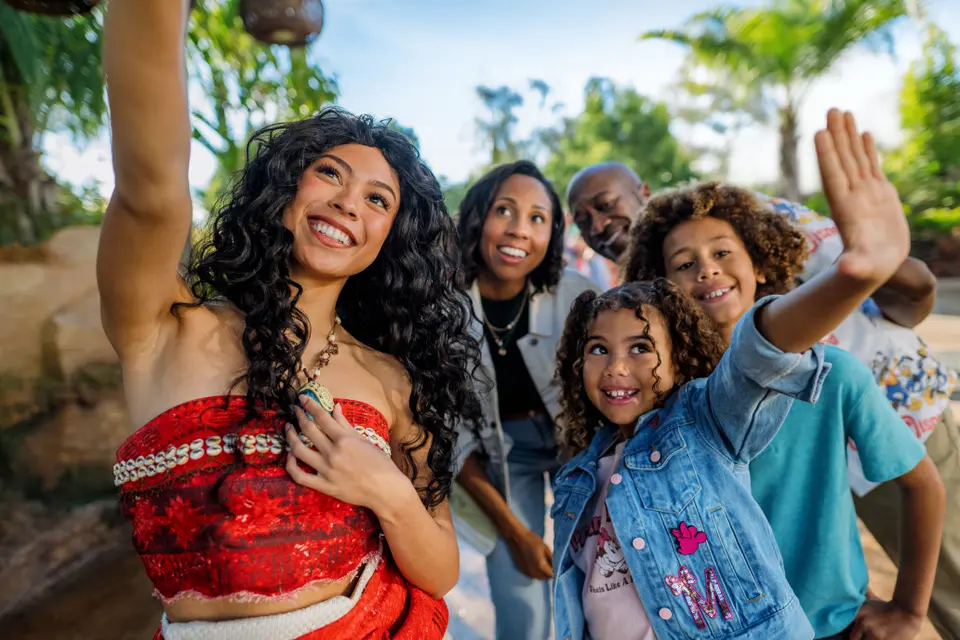 Moana at Epcot.jpg Moana at Epcot with family