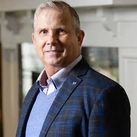 Crush Sales Records with Unbeatable Persistence | Podcast Episode 95 | Glenn Poulos|
