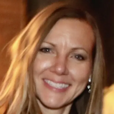 Close Up Radio Spotlights Heather Crimmins Coaching