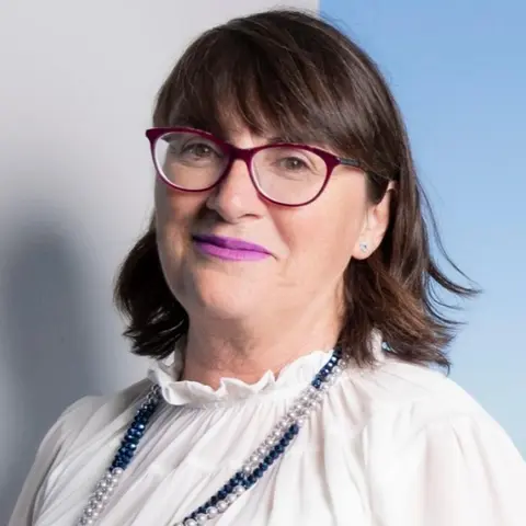 Unlock Your Passion & Take Control Of Life With Naomi Ballantyne