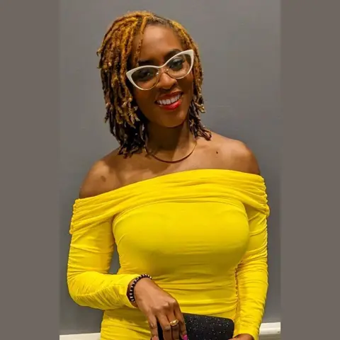 112: Why Representation Matters within the Endo Community, with Julia Mandeville of Barbados