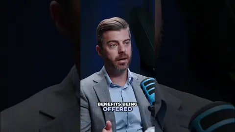 80% Of Employees Would Leave For Better Benefits 😳 #shorts #employeebenefits #hr