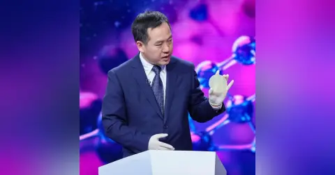 How to make 2D metals: Guangyu Zhang on his team’s award-winning research