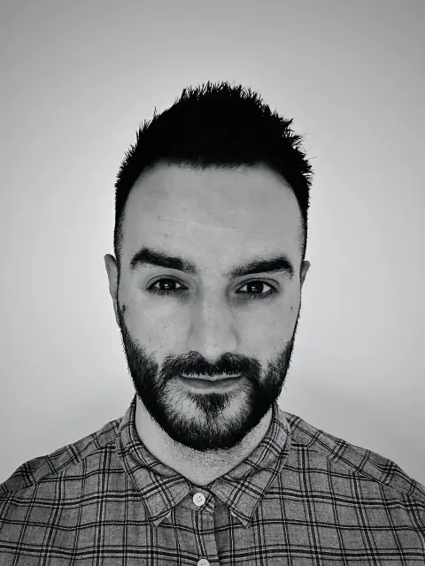 From Laid Off to In-Demand: The Ultimate Guide to Building a Successful Solo & Fractional Recruiting Business with Liam Haghighat