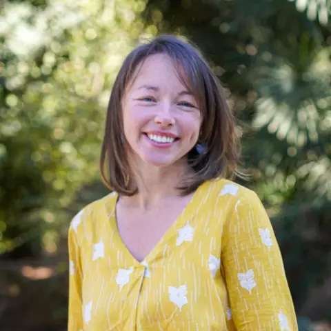 Sarah Thomas: Turning Clicks into Customers Beyond the Inbox