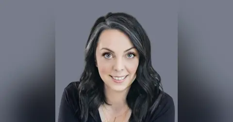 EP 141: eCommerce Badassery with Jessica Totillo Coster