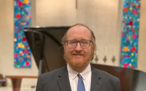 Dr. Robert Gross