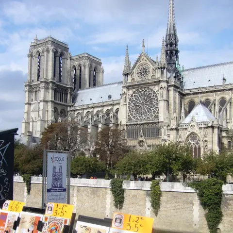 Heropening Notre-Dame de Paris na de brand in 2019
