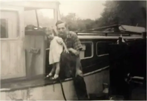 'A Little Clinker-Built Boat' (The 'Kathy' Chronicles - pt 1)