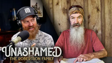 Ep 1393 | Phil Robertson Knew This Verse by Heart—Until Jase Read the Fine Print